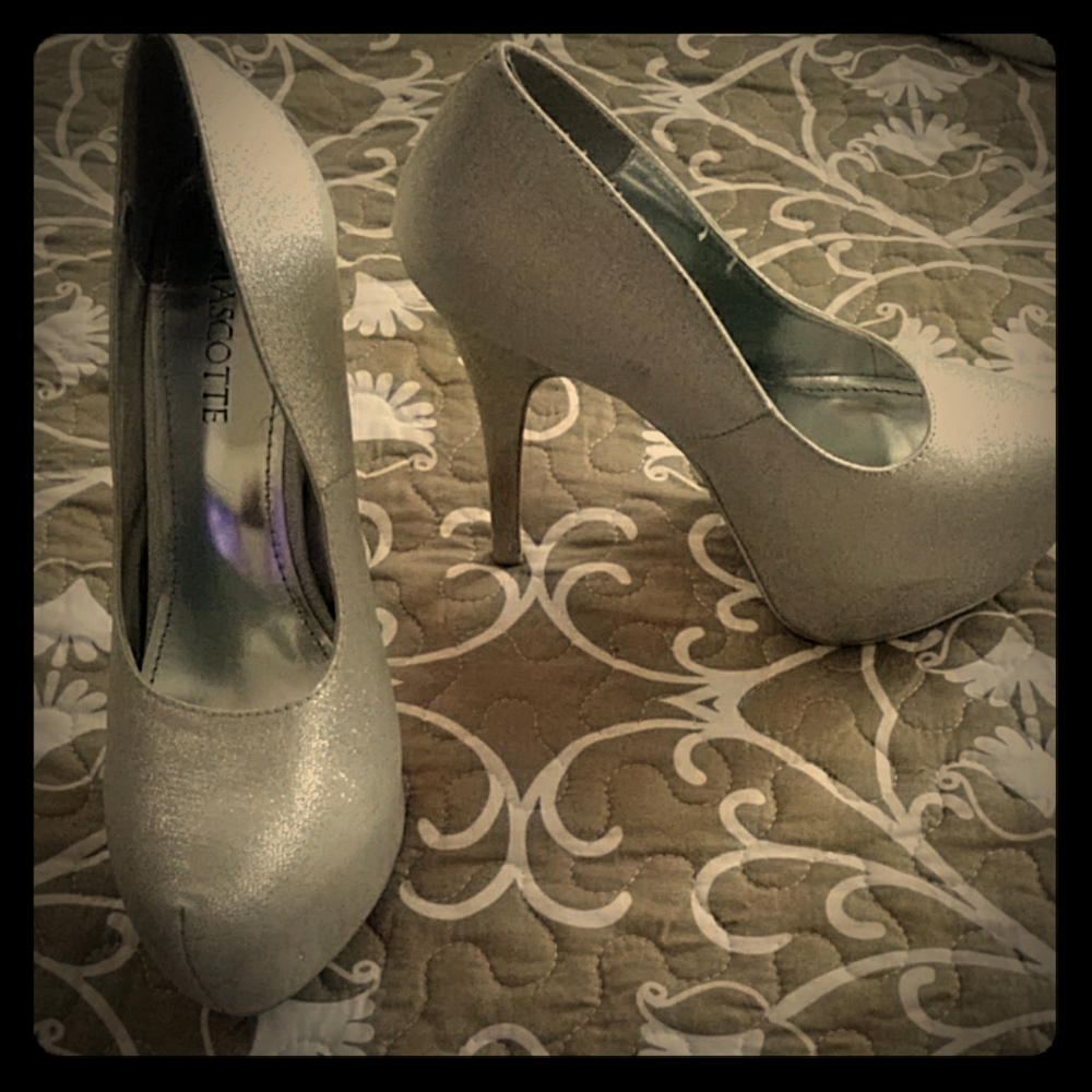 👠 high heels